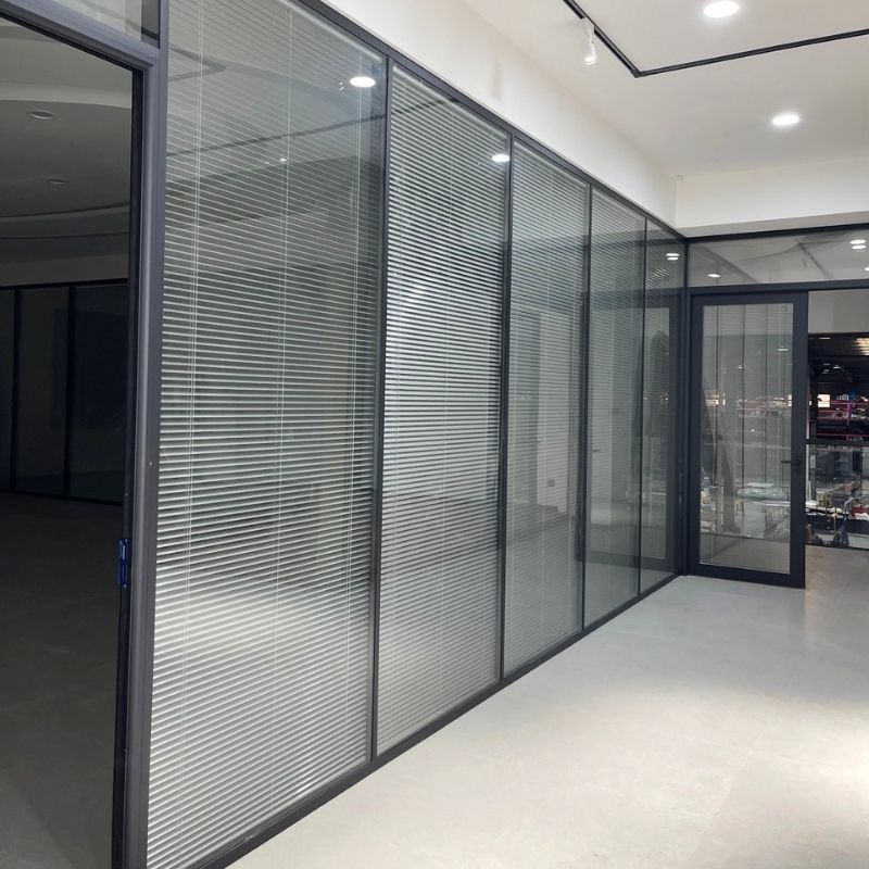 glass partition wall